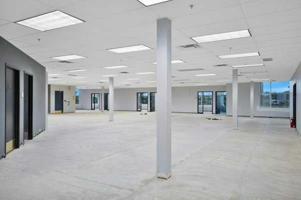 7550 Edgar Industrial Drive, Red Deer, Alberta, T4P 3L2 (113896933)