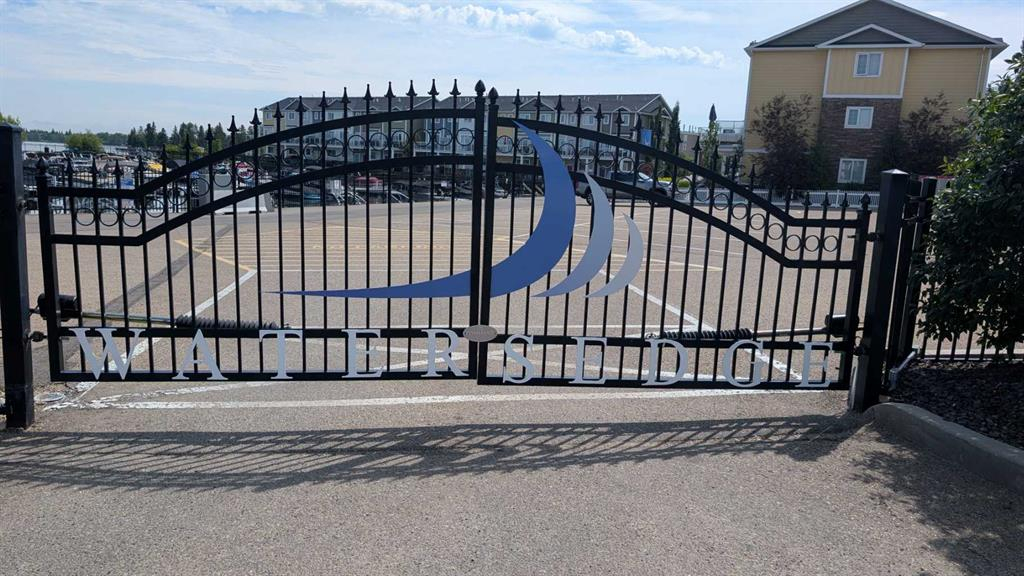 99-C-24-5230 Lakeshore Drive, Sylvan Lake, Alberta, T4S 1Y9 (113931446)