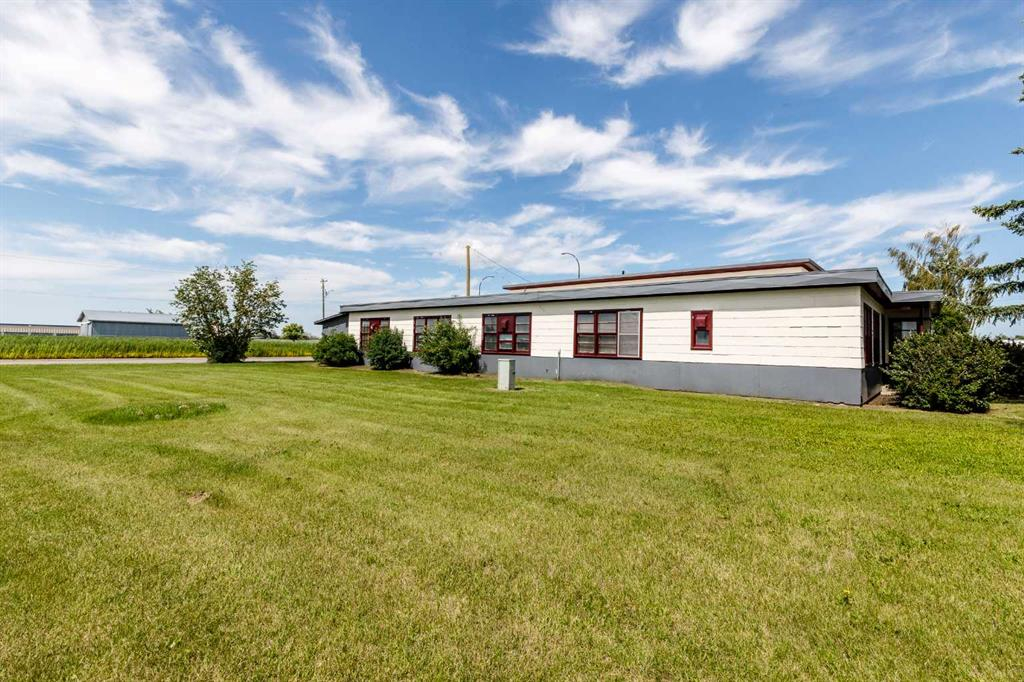 2460 36 Avenue, Rural Red Deer County, Alberta, T4S 2G3 (113931735)