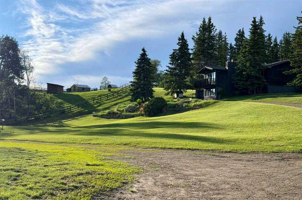 10-2168 587 Highway, Rural Red Deer County, Alberta, T0M 0K0 (114169320)