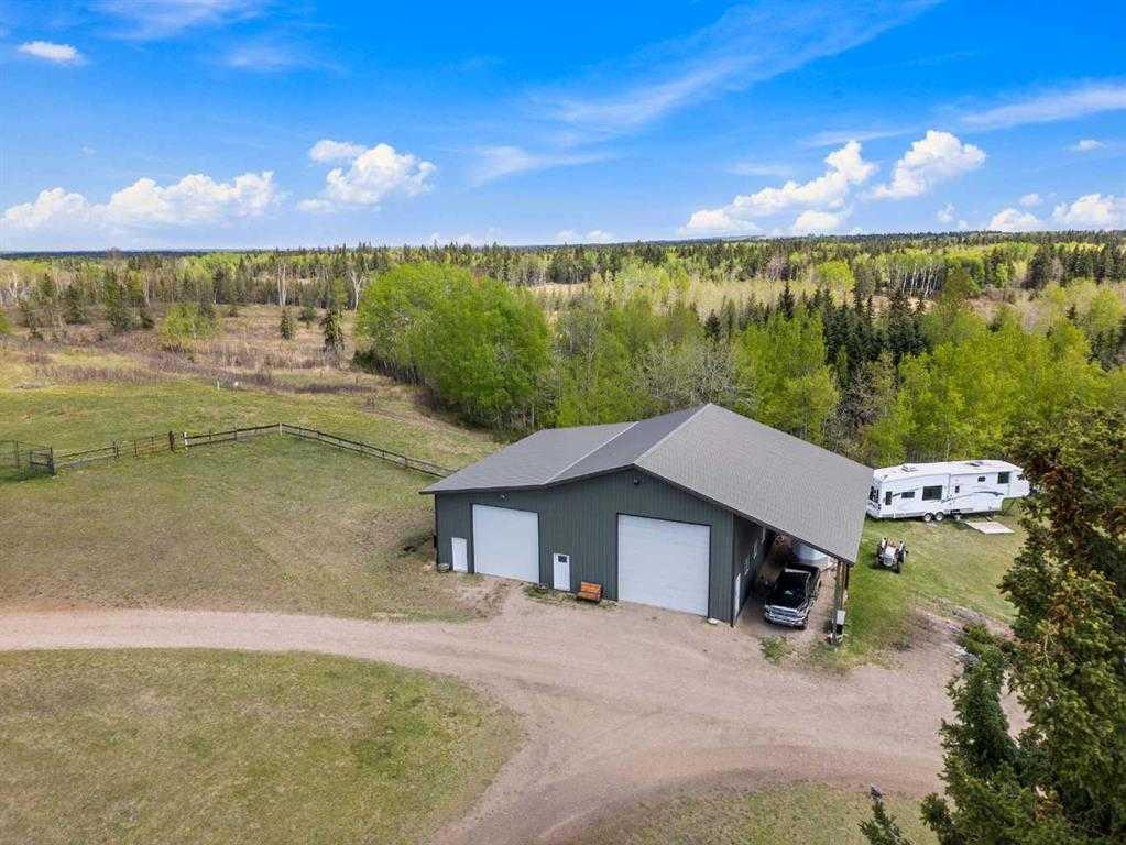10-2168 587 Highway, Rural Red Deer County, Alberta, T0M 0K0 (114169320)