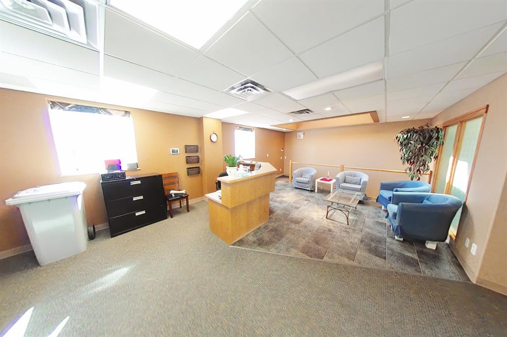 209-4815 50 Avenue, Red Deer, Alberta, T4N 4A5 (114502511)