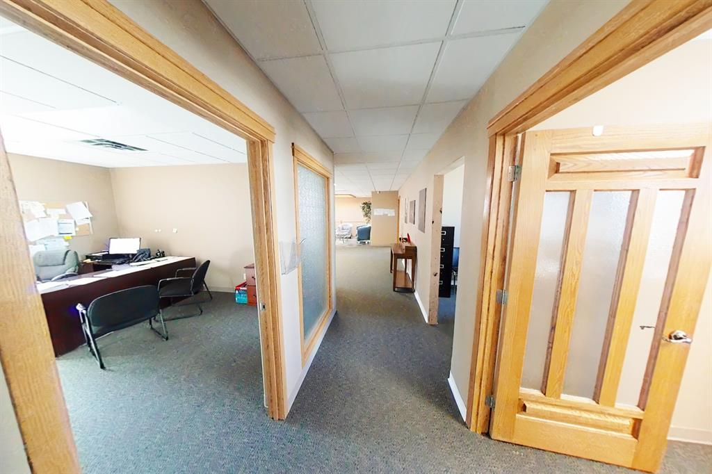 209-4815 50 Avenue, Red Deer, Alberta, T4N 4A5 (114502511)