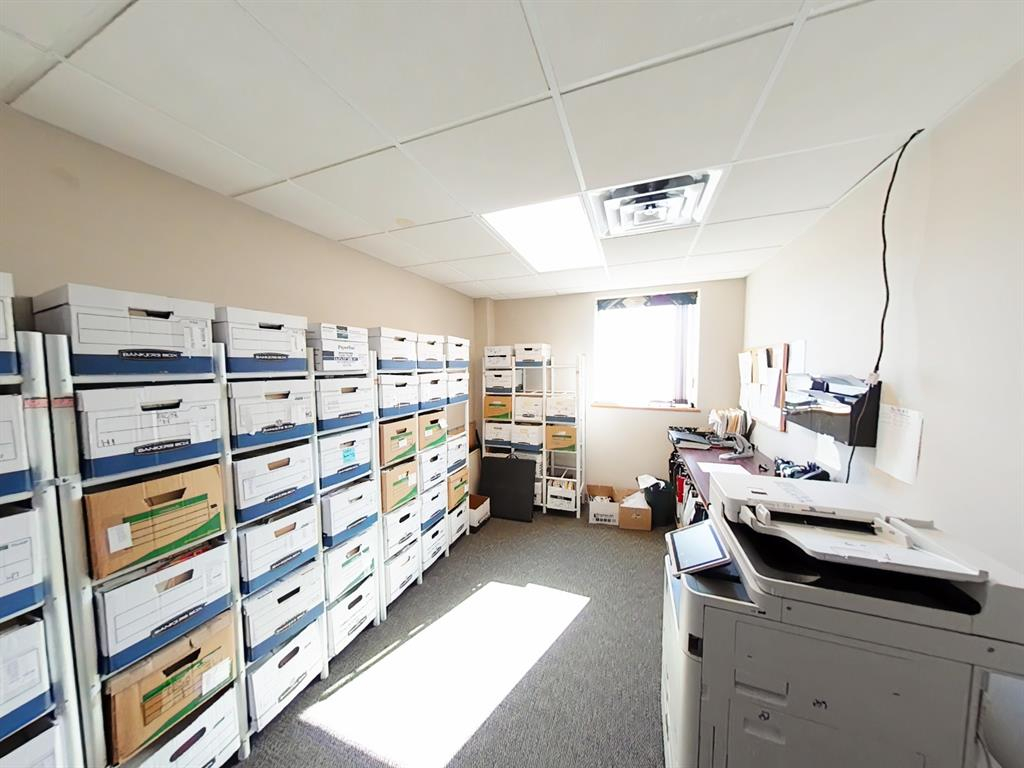 209-4815 50 Avenue, Red Deer, Alberta, T4N 4A5 (114502511)
