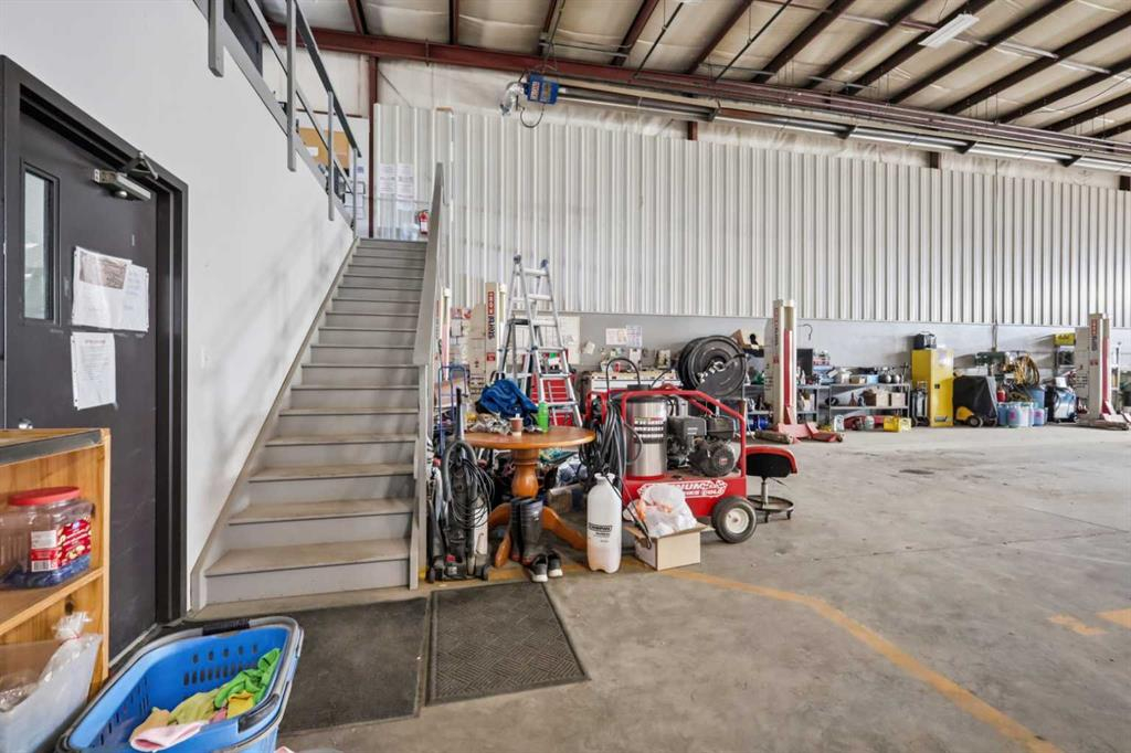 9-10-7719 Edgar Industrial Drive, Red Deer, Alberta, T4P 3R2 (114567016)
