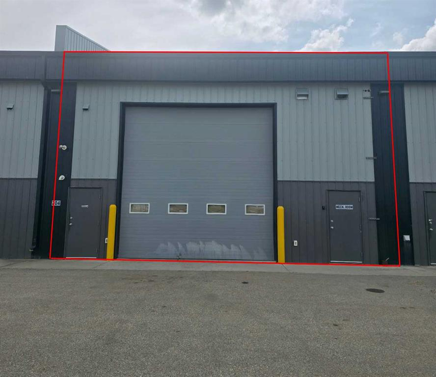 204-27211 12 Highway, Rural Lacombe County, Alberta, T4L 1K7 (115048234)
