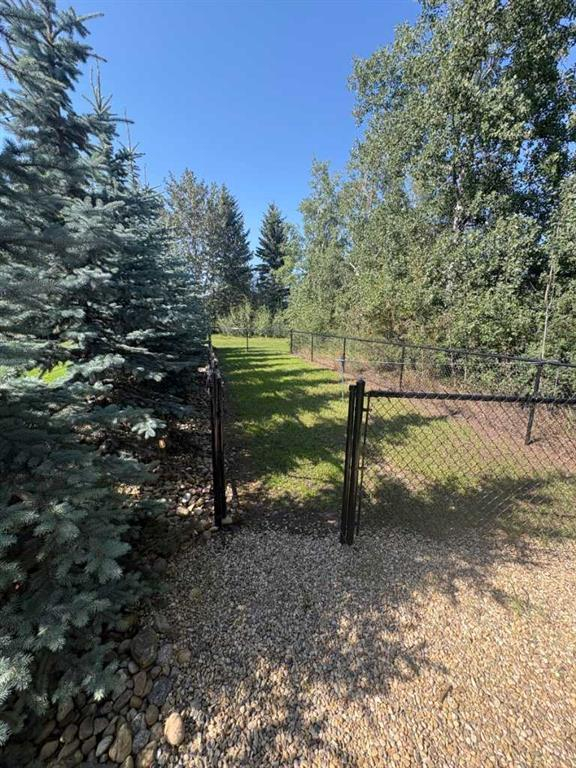 131-41310 Range Road 282, Rural Lacombe County, Alberta, T0C 0J0 (115235038)