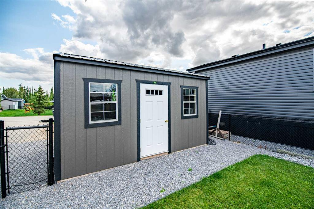 75-41019 Range Road 11, Rural Lacombe County, Alberta, T0C 0J1 (115261981)