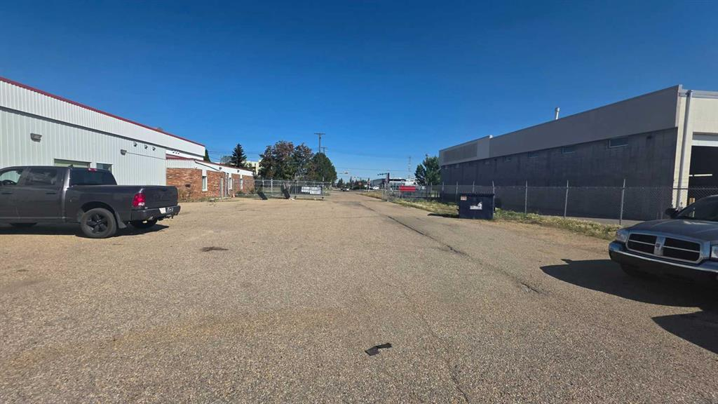 2 & 3-6503 67 Street, Red Deer, Alberta, T4P1A3 (115326203)