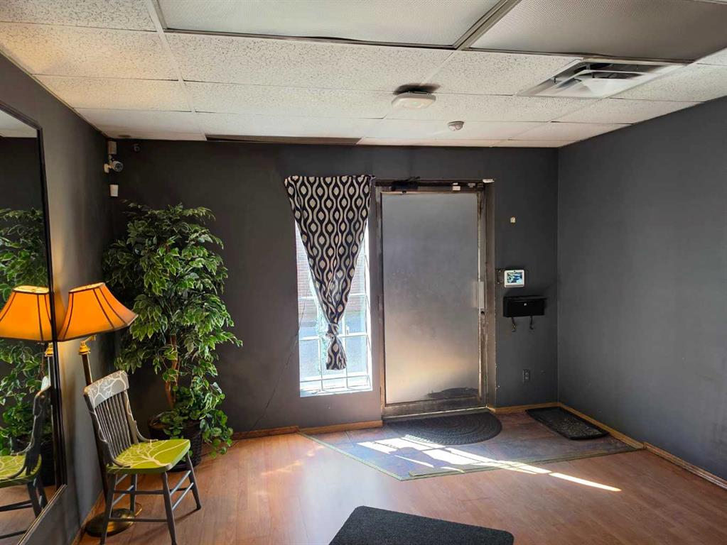 4919 50 Street, Red Deer, Alberta, T4H1X8 (115351727)