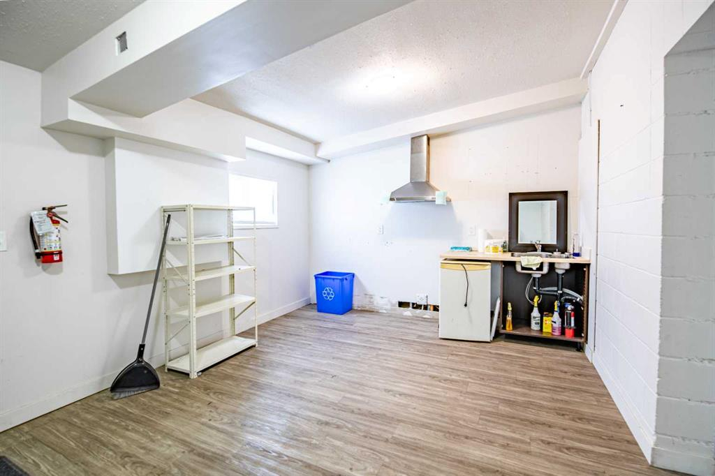 1-5016 50 Street, Sylvan Lake, Alberta, T4S 1M5 (115428934)