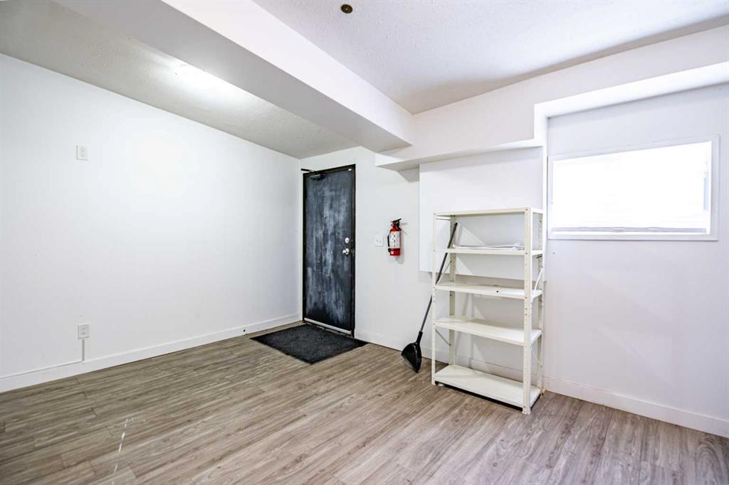 1-5016 50 Street, Sylvan Lake, Alberta, T4S 1M5 (115428934)