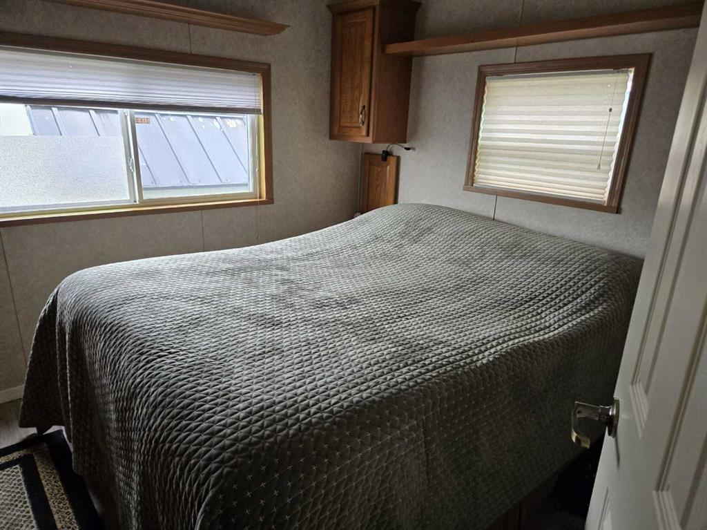 722- Carefree Resort, Rural Red Deer County, Alberta, T4G 0K6 (115450703)