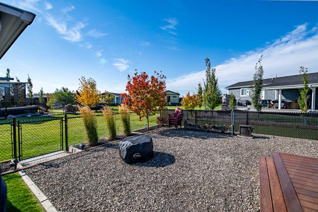 155-41019 Range Road 11, Rural Lacombe County, Alberta, T0C 0J1 (116030456)
