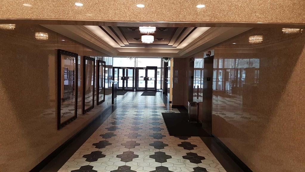 4911 51 Street, Red Deer, Alberta, T4N 6V4 (65220454)