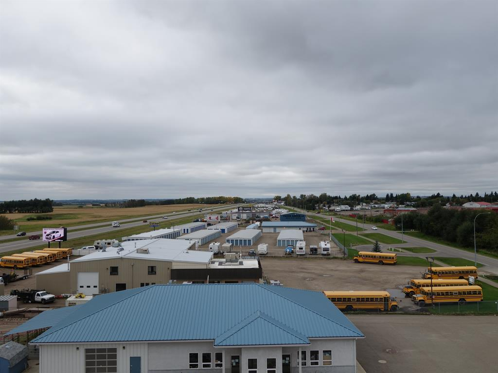 4504 42 Avenue, Innisfail, Alberta, T4G 1P6 (82553161)