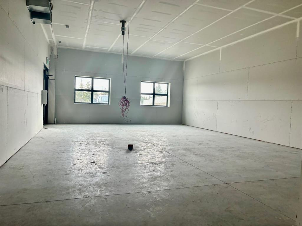 5403 48 Avenue, Camrose, Alberta, T4V 0J6 (86040857)