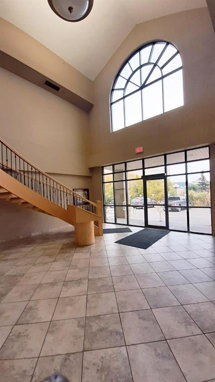 101-4320 50 Avenue, Red Deer, Alberta, T4N 3Z6 (86589907)