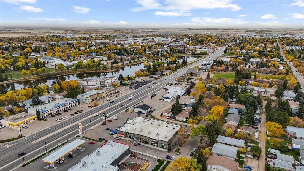 102-5703 48 Avenue, Camrose, Alberta, T4V0J9 (88854530)