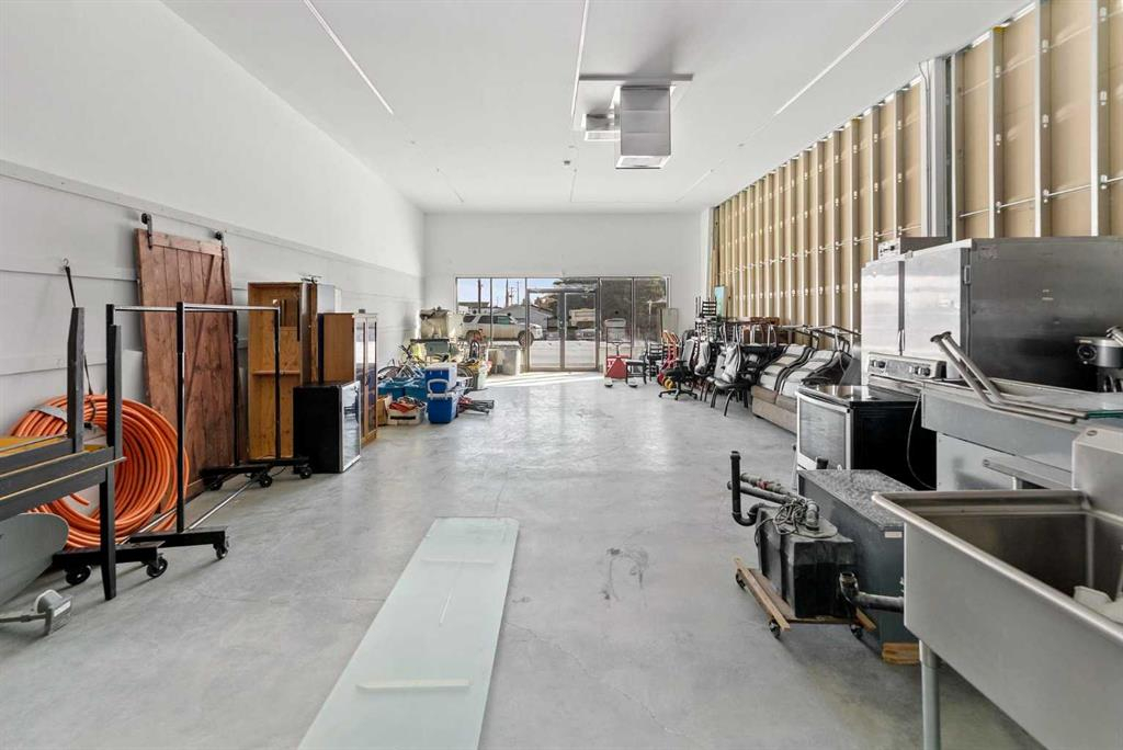 102-5703 48 Avenue, Camrose, Alberta, T4V0J9 (88854530)