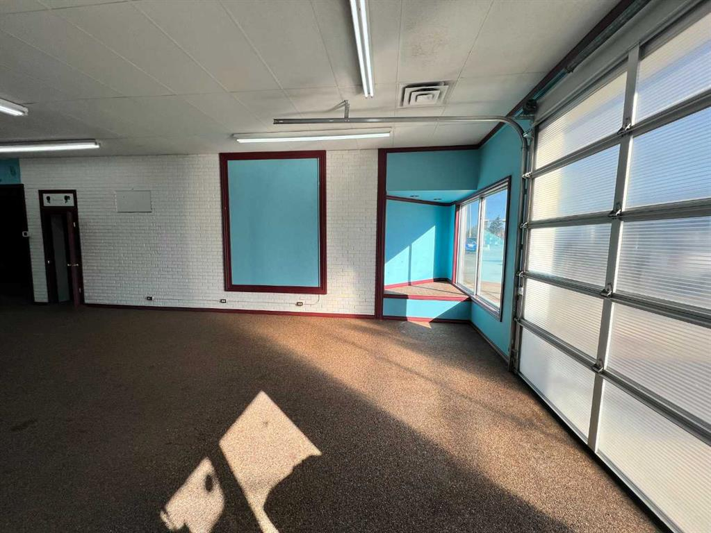 2-5804 50 Avenue, Red Deer, Alberta, T4N 4C2 (88969120)