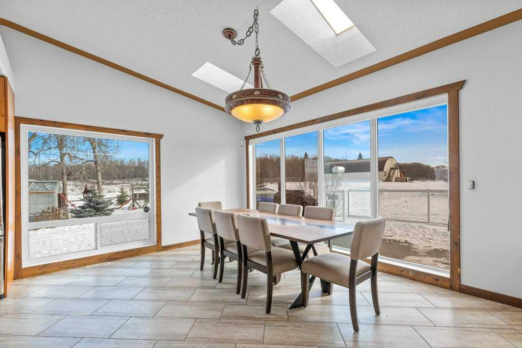 39525 Highway 766, Rural Lacombe County, Alberta, T0M0X0 (89230968)