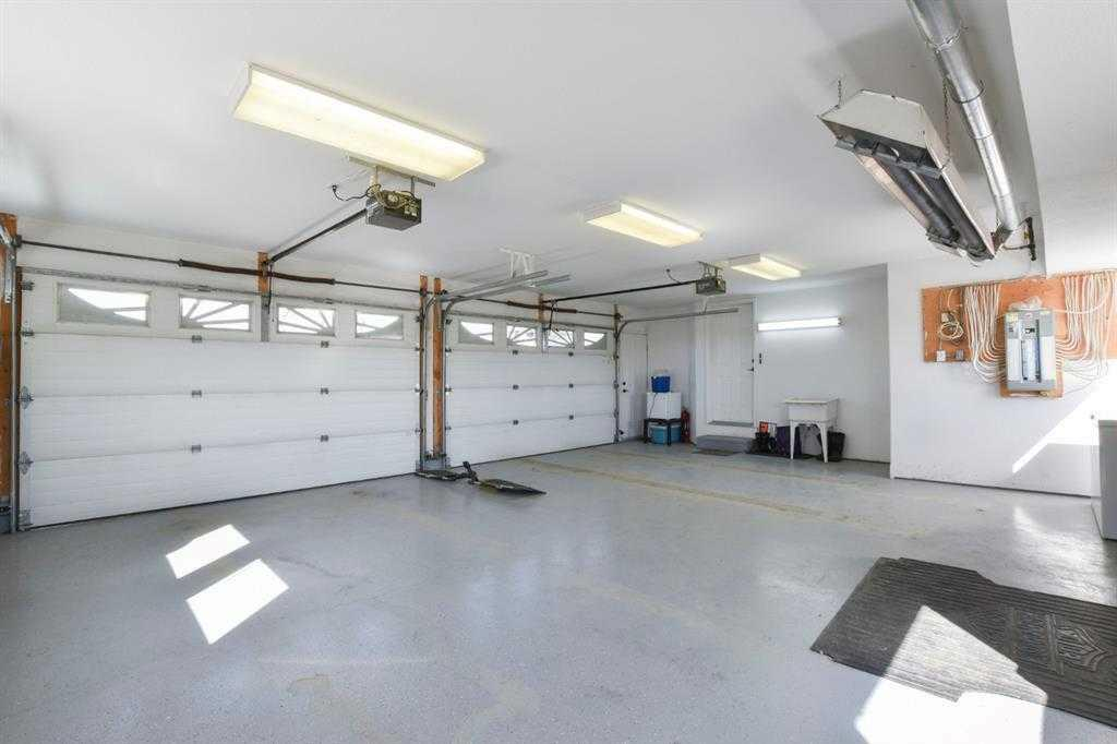 39525 Highway 766, Rural Lacombe County, Alberta, T0M0X0 (89230968)