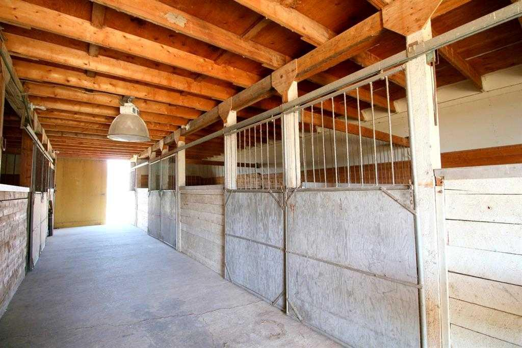 39525 Highway 766, Rural Lacombe County, Alberta, T0M0X0 (89230968)