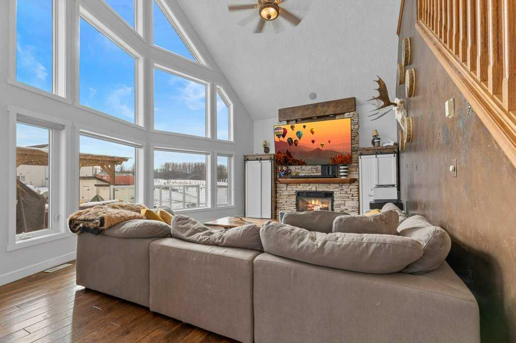 39525 Highway 766, Rural Lacombe County, Alberta, T0M0X0 (89230968)