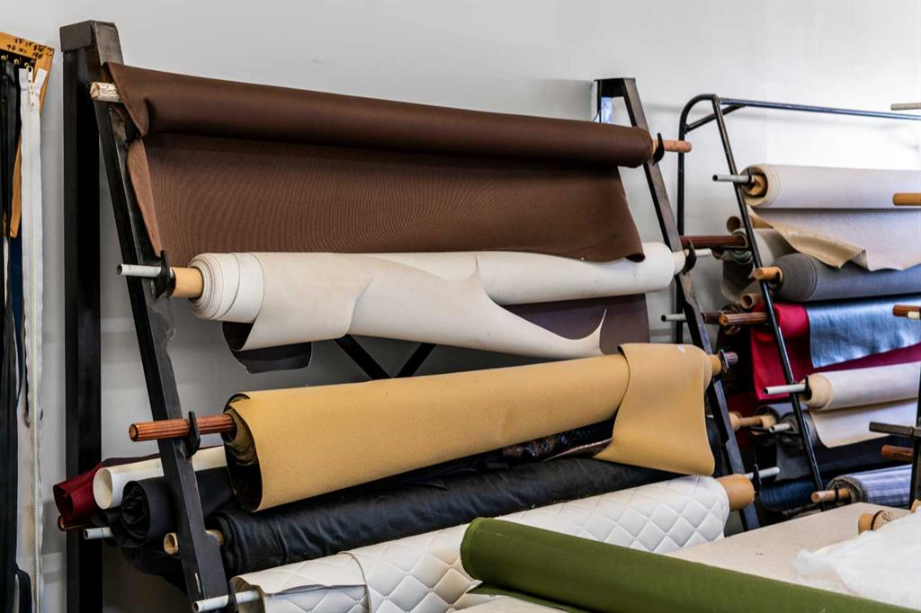 5014 48 Street, Camrose, Alberta, T4V 1M1 (90924134)