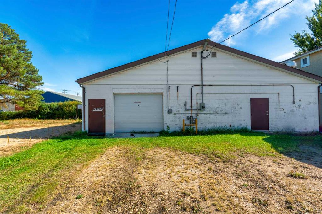 5014 48 Street, Camrose, Alberta, T4V 1M1 (90924134)