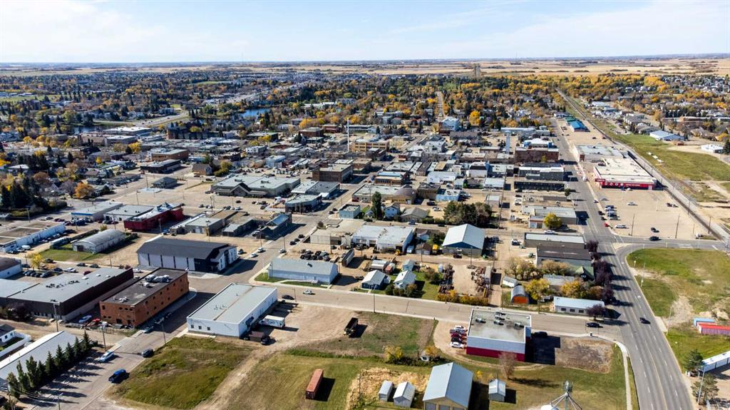 5014 48 Street, Camrose, Alberta, T4V 1M1 (90924134)