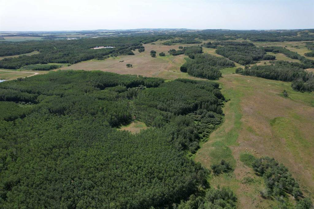 On Hwy 816, Rural Red Deer County, Alberta, T4E 0V5 (93658137)