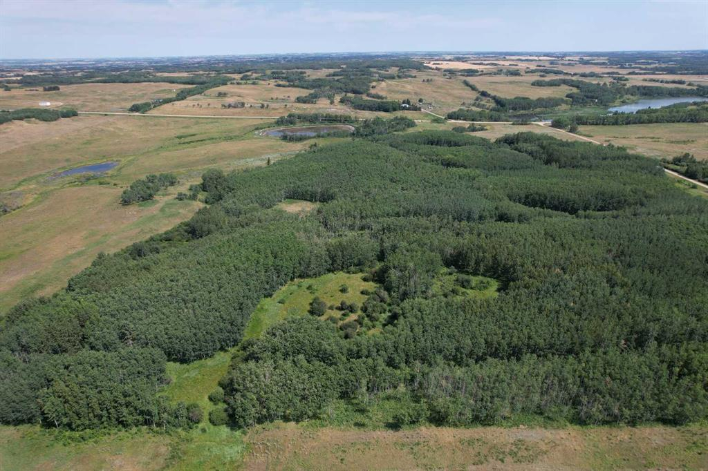 On Hwy 816, Rural Red Deer County, Alberta, T4E 0V5 (93658137)