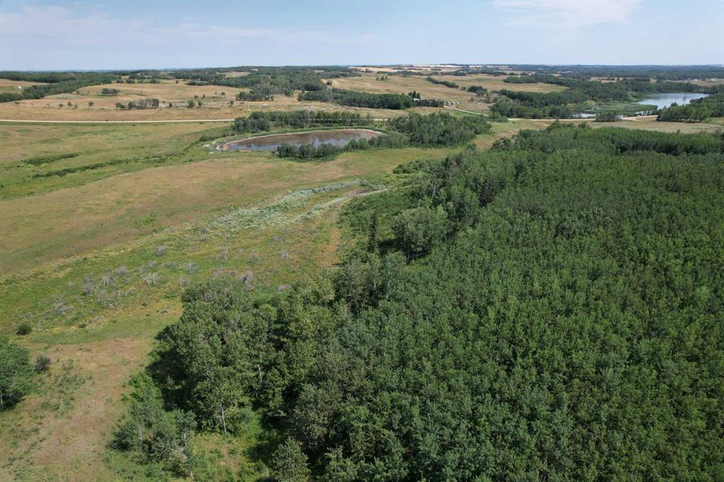 On Hwy 816, Rural Red Deer County, Alberta, T4E 0V5 (93658137)