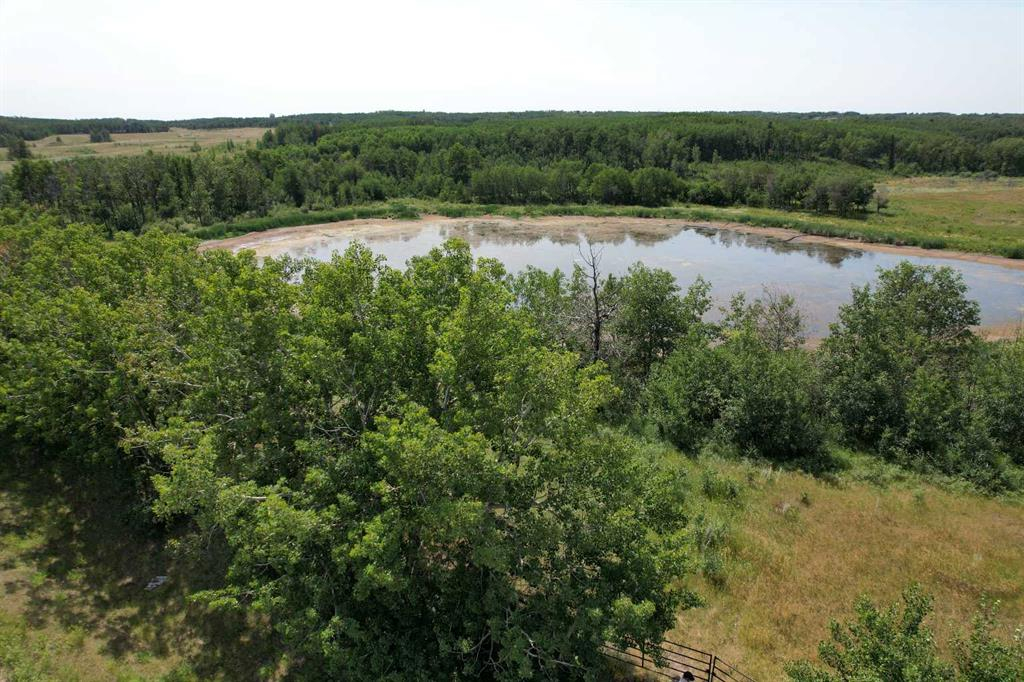 On Hwy 816, Rural Red Deer County, Alberta, T4E 0V5 (93658137)