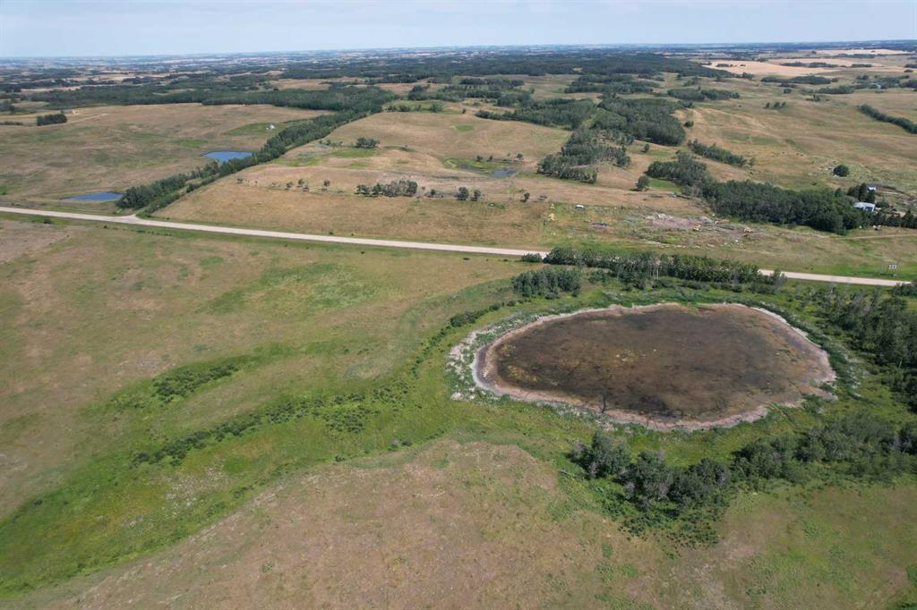 On Hwy 816, Rural Red Deer County, Alberta, T4E 0V5 (93658137)