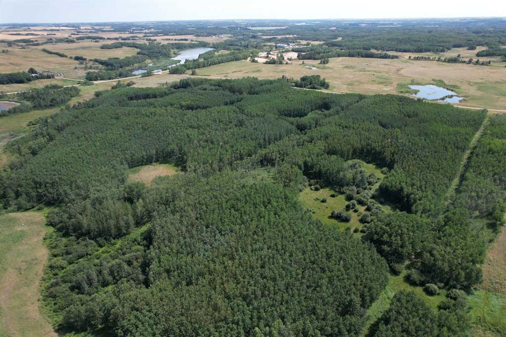 On Hwy 816, Rural Red Deer County, Alberta, T4E 0V5 (93658137)