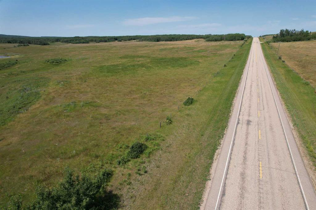 On Hwy 816, Rural Red Deer County, Alberta, T4E 0V5 (93658137)