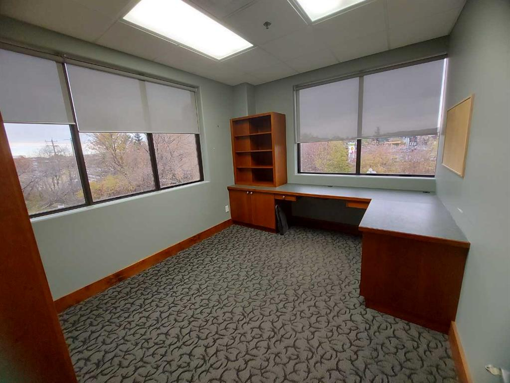 210-4320 50 Avenue, Red Deer, Alberta, T4N 3Z6 (95889573)