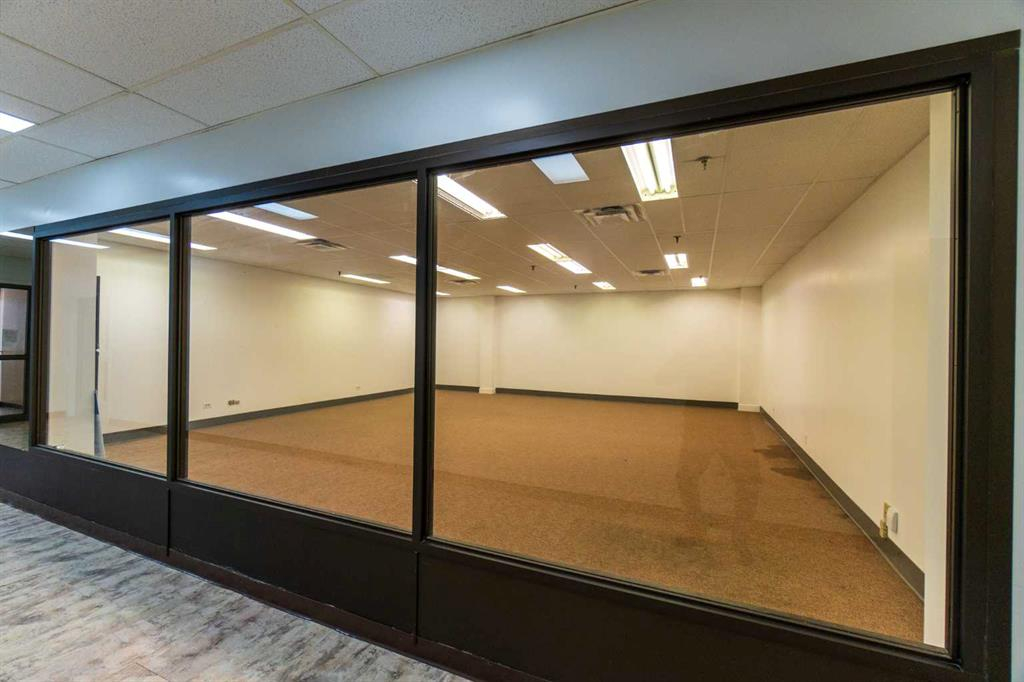 203-4929 50 Street, Red Deer, Alberta, T4N 1X9 (96099758)