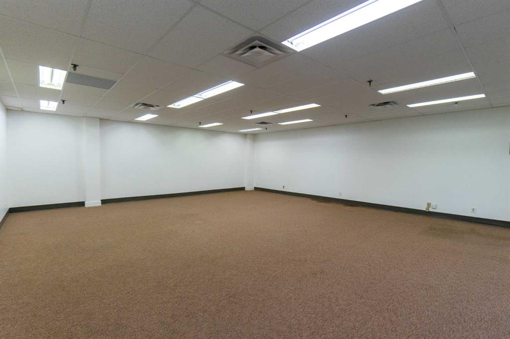 203-4929 50 Street, Red Deer, Alberta, T4N 1X9 (96099758)