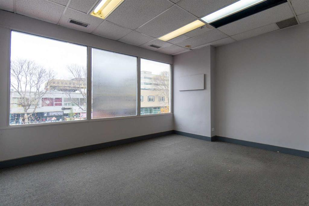 201-4929 50 Street, Red Deer, Alberta, T4N 1X9 (96109821)