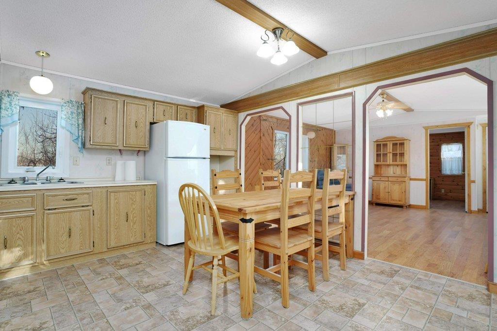 20-38130 Range Road 270, Red Deer, Alberta, T4E 1L3 (96129410)