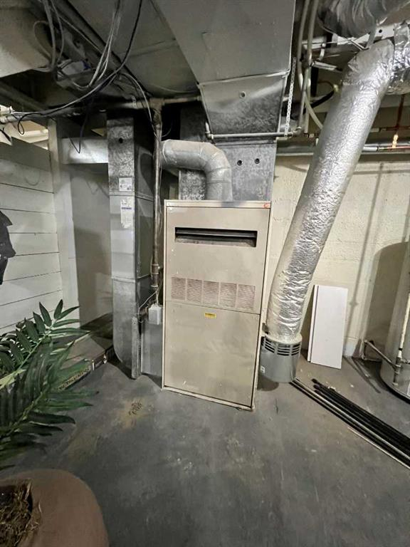 4926 55 Street, Red Deer, Alberta, T4N2J5 (96574497)