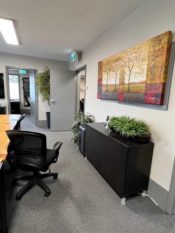 4926 55 Street, Red Deer, Alberta, T4N2J5 (96574497)