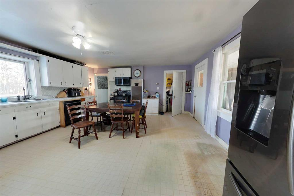 36033 Range Rd 40, Rural Red Deer County, Alberta, T0M 1V0 (97327959)