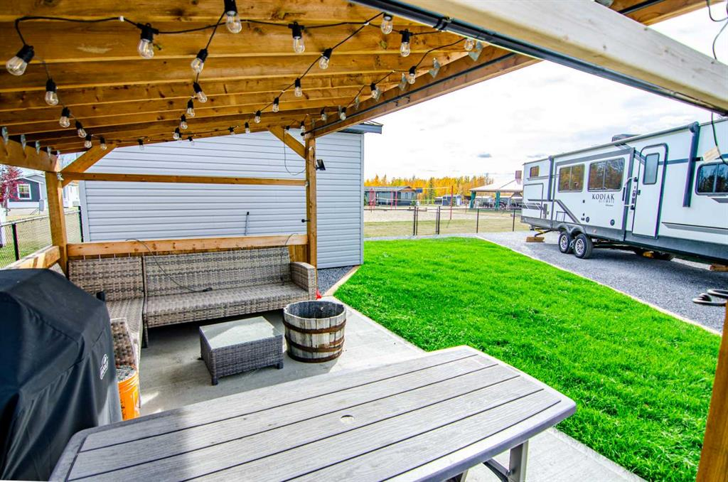 166-41019 Range Road 11, Rural Lacombe County, Alberta, T0C 0J0 (97764990)