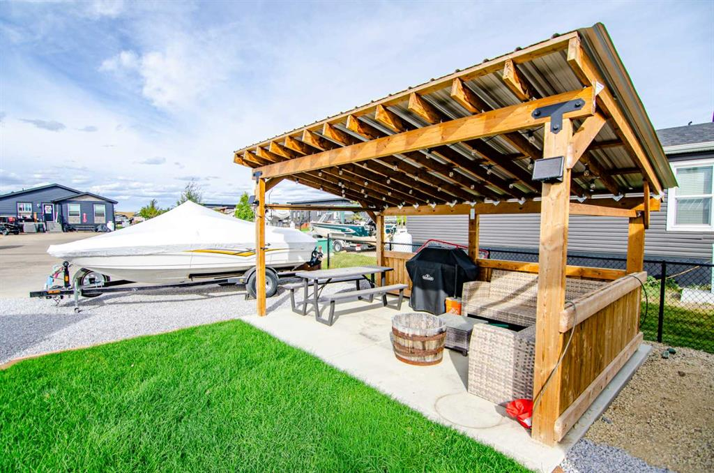 166-41019 Range Road 11, Rural Lacombe County, Alberta, T0C 0J0 (97764990)