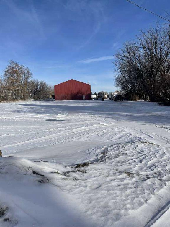 4550 46 Avenue, Lacombe, Alberta, T4L 2C6 (98060212)